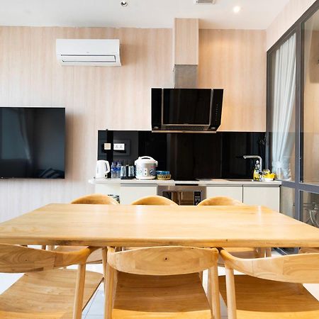 The Rixx Luxury Apartment Ho Chi Minh City Exterior photo